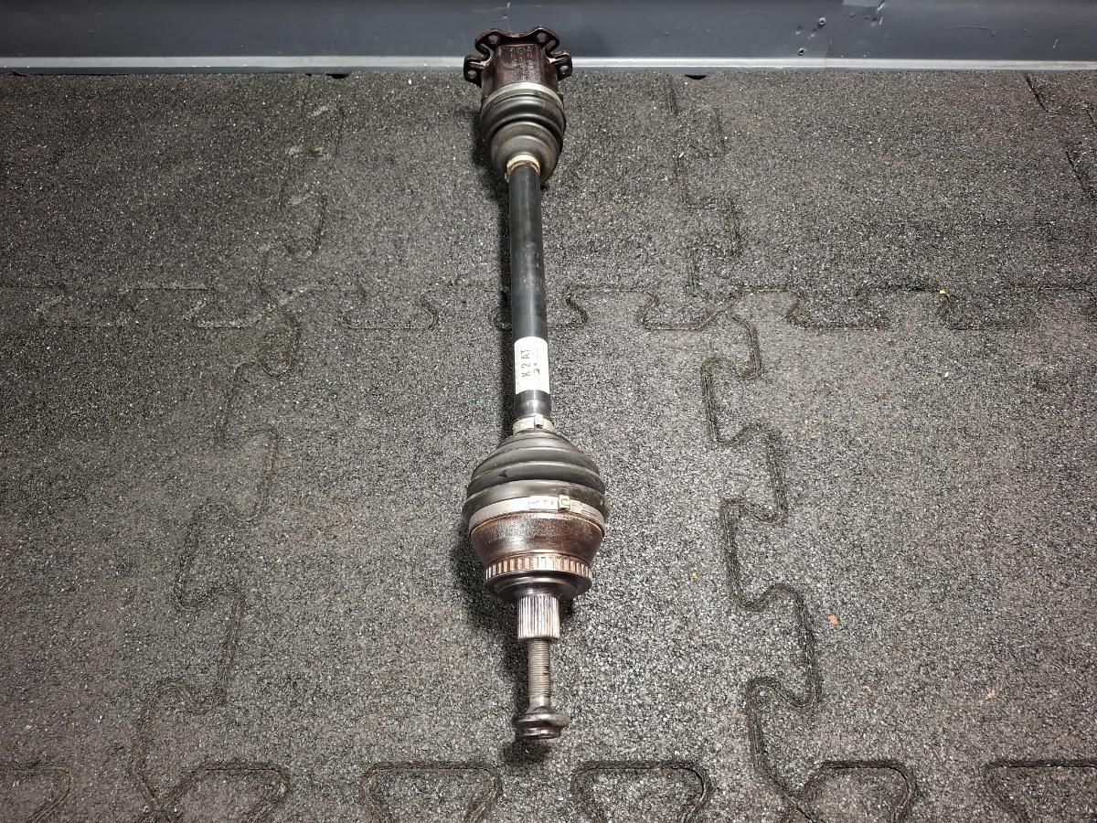 Planetara dreapta AUDI A4 III Avant 8ED, B7 2004 - 2008 TDI BKE, BRB 8E0407272AT