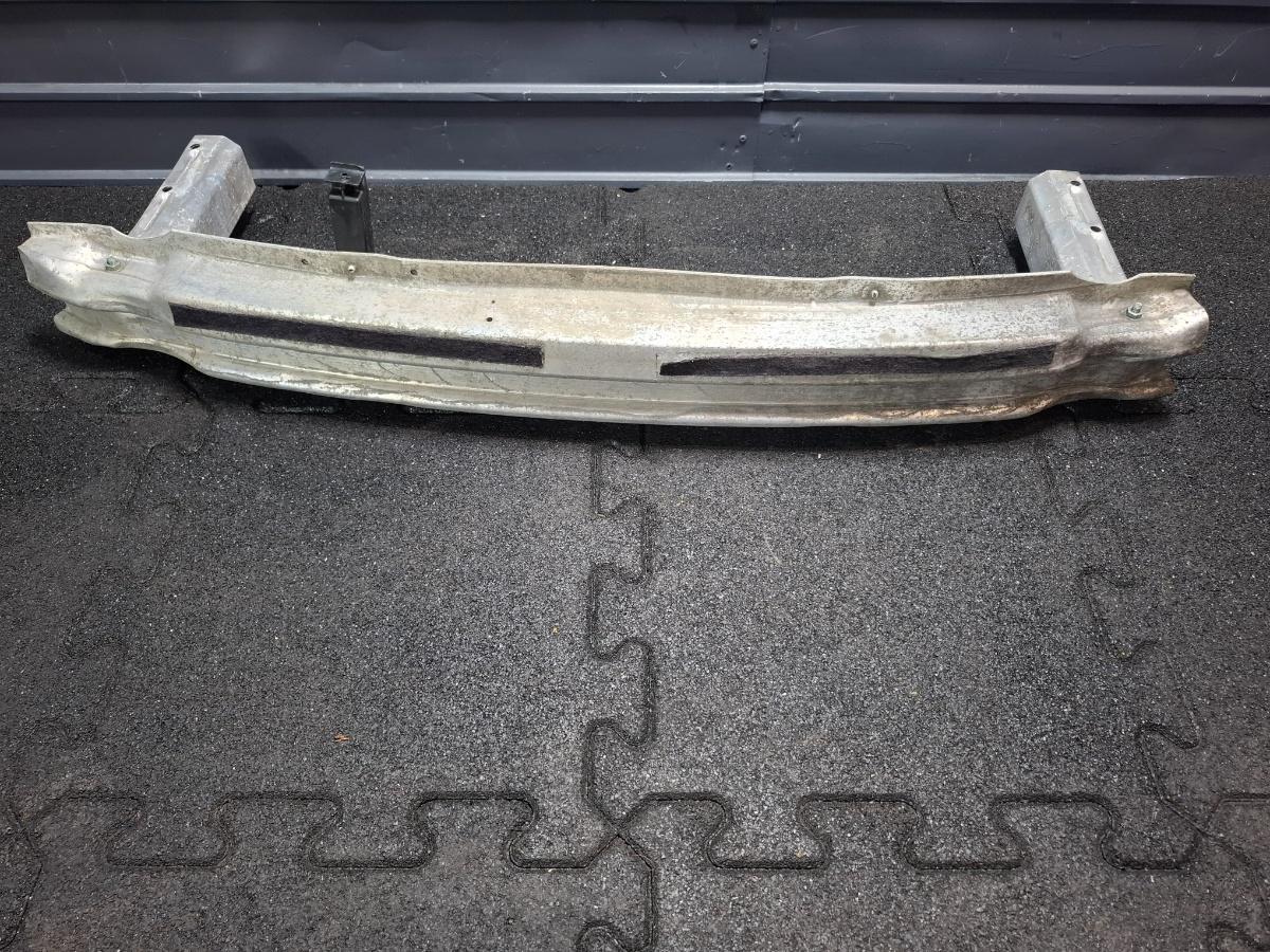 Armatura bara spate AUDI A4 III Avant 8ED, B7 2004 - 2008 TDI BKE, BRB 8E0807332B