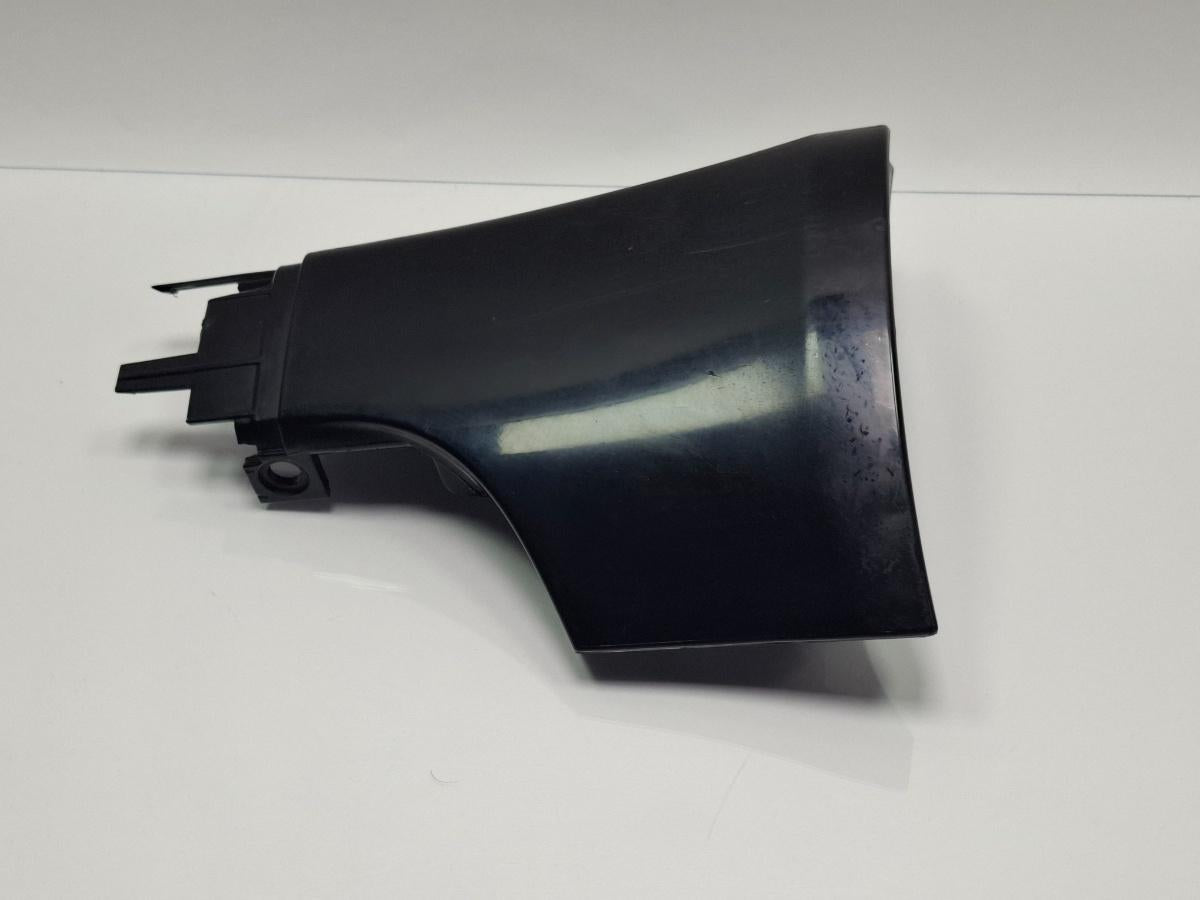 Terminal prag LY9B dreapta AUDI A4 III Avant 8ED, B7 2004 - 2008 TDI BKE, BRB 8E0853580C