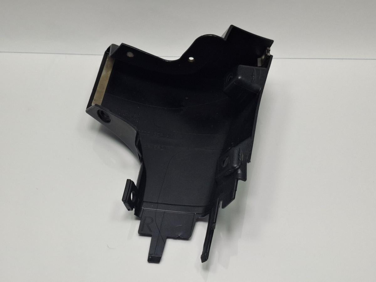 Terminal prag LY9B dreapta AUDI A4 III Avant 8ED, B7 2004 - 2008 TDI BKE, BRB 8E0853580C