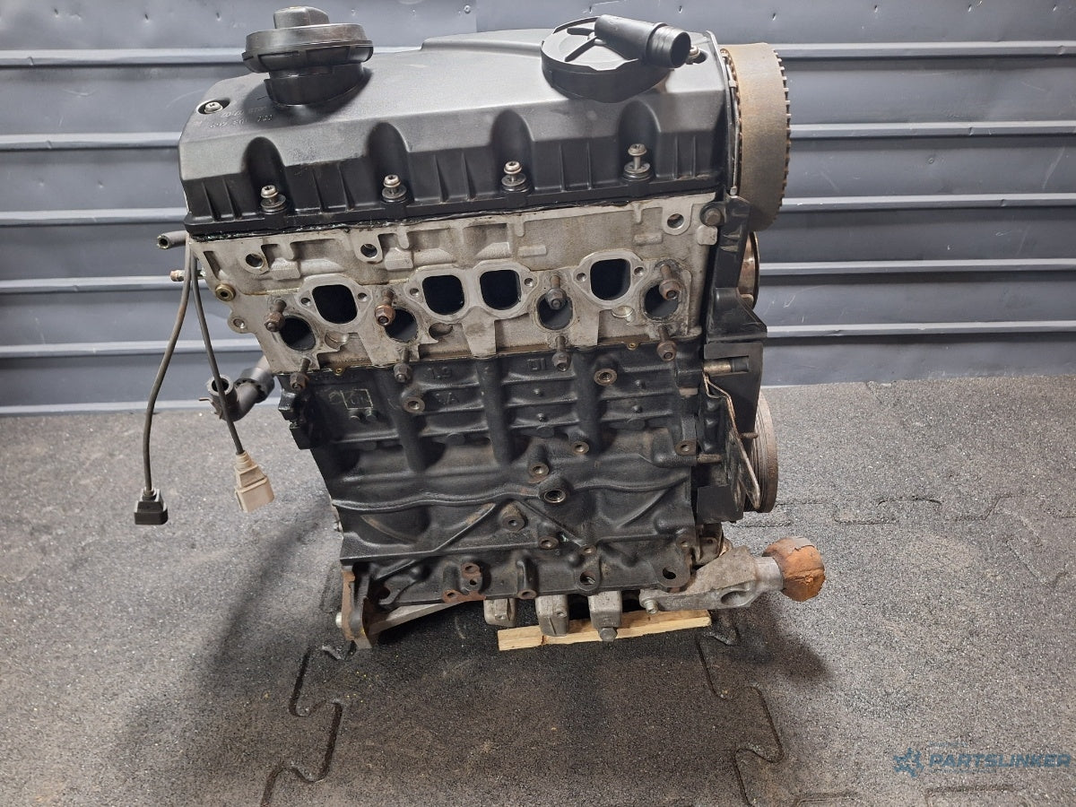Motor complet fara anexe AUDI A4 III Avant 8ED, B7 2004 - 2008 TDI BKE, BRB BKE