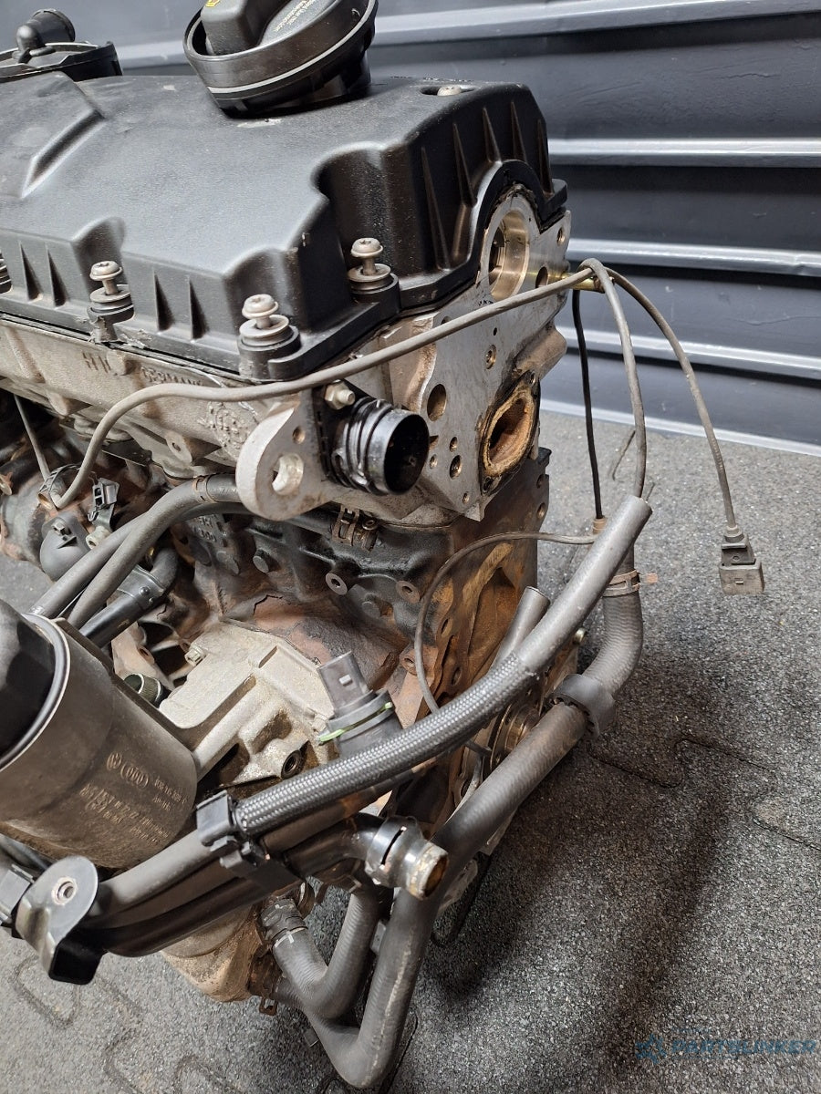 Motor complet fara anexe AUDI A4 III Avant 8ED, B7 2004 - 2008 TDI BKE, BRB BKE