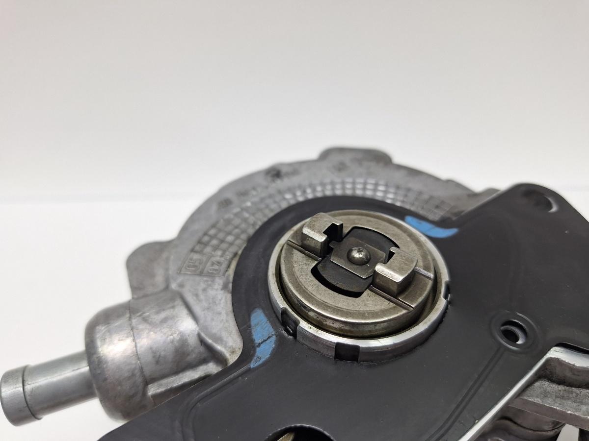 Pompa tandem AUDI A4 III Avant 8ED, B7 2004 - 2008 TDI BKE, BRB LUK 050218E 038145209K