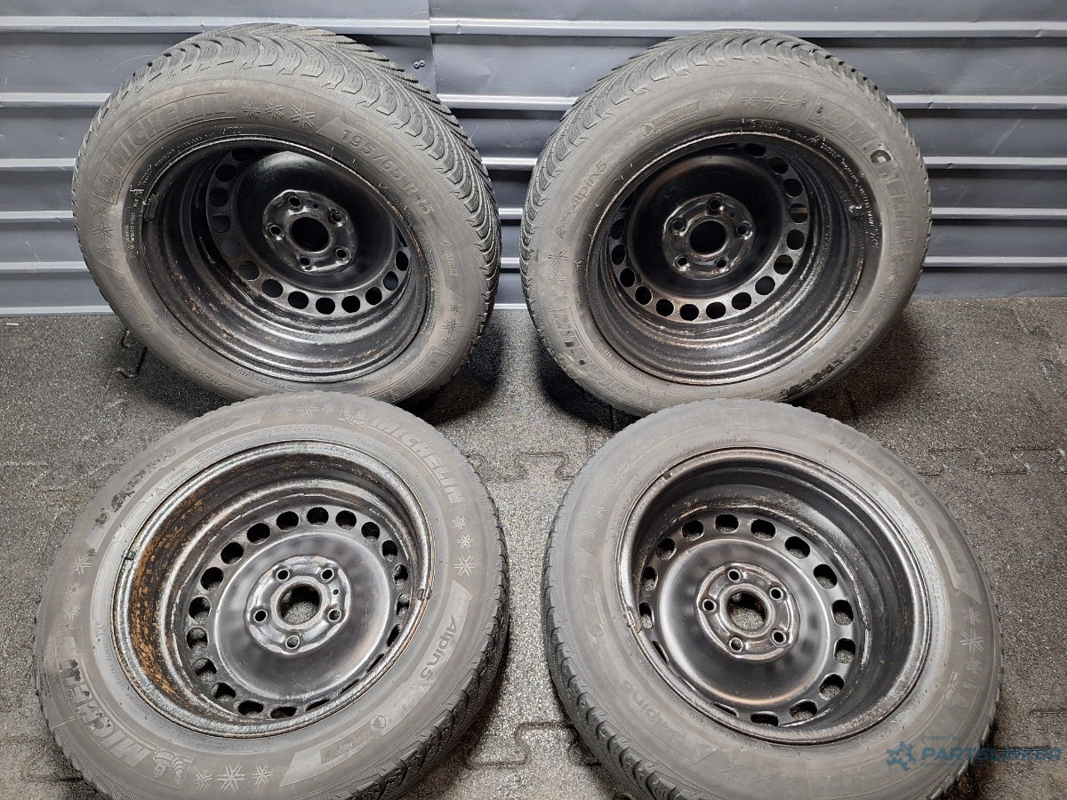 Roti iarna 5x112 R15 SKODA OCTAVIA 1Z3 2004 - 2013 TDI BJB, BKC, BLS, BXE 6Jx15H2 , ET37 3B0601027D