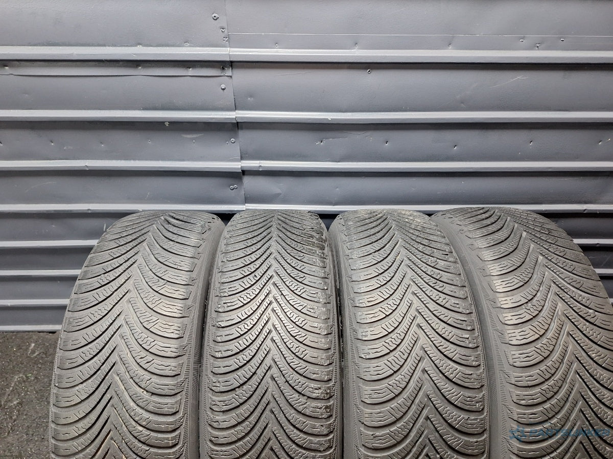 Roti iarna 5x112 R15 SKODA OCTAVIA 1Z3 2004 - 2013 TDI BJB, BKC, BLS, BXE 6Jx15H2 , ET37 3B0601027D