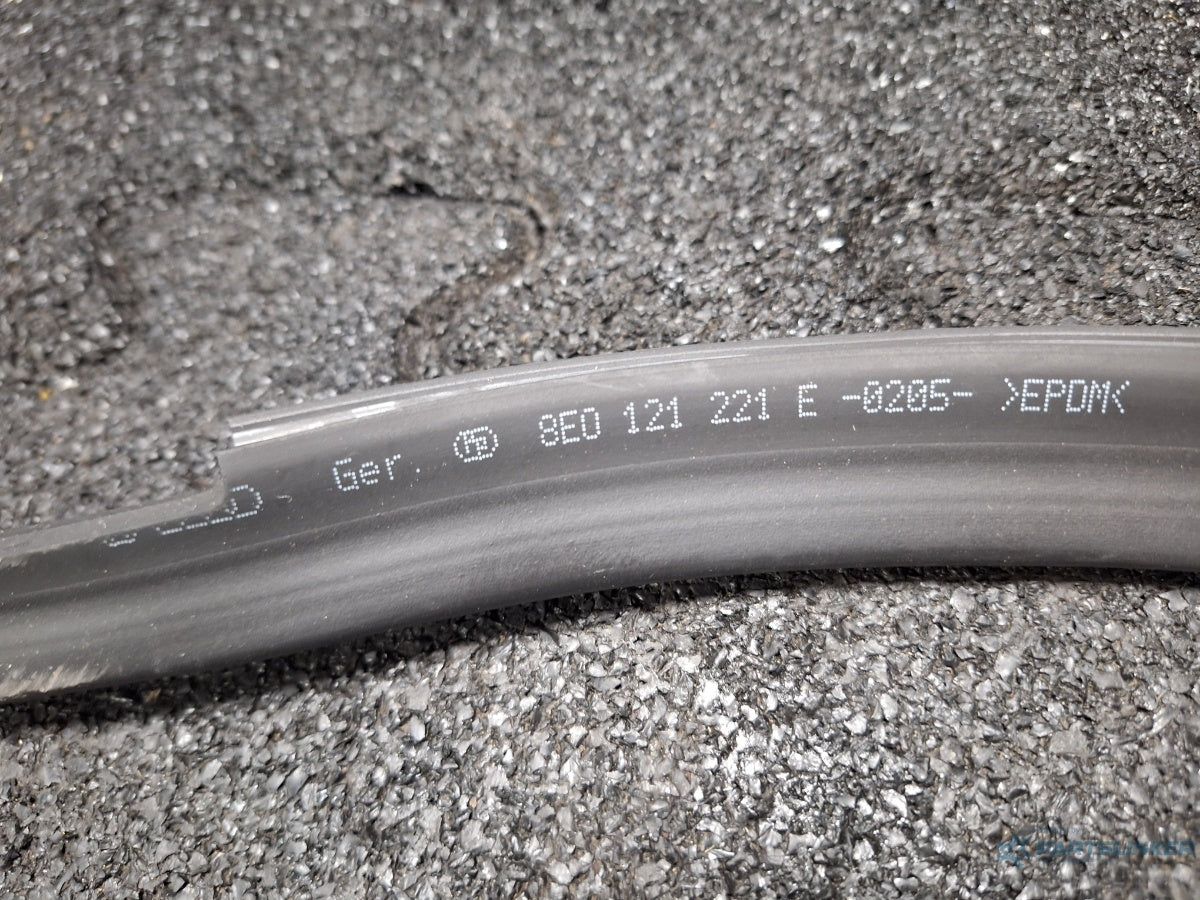 Chedere compartiment motor AUDI A4 III Avant 8ED, B7 2004 - 2008 TDI BKE, BRB 8E0823731C , 8E0121221E