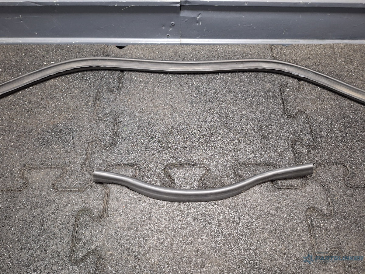 Chedere compartiment motor AUDI A4 III Avant 8ED, B7 2004 - 2008 TDI BKE, BRB 8E0823731C , 8E0121221E