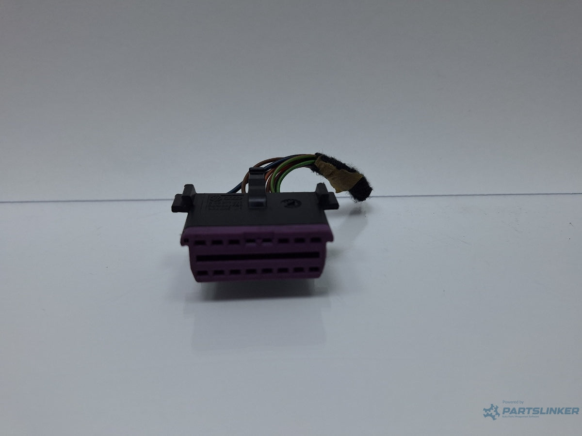Mufa conector OBD 2 AUDI A4 III Avant 8ED, B7 2004 - 2008 TDI BKE, BRB 8D0972695