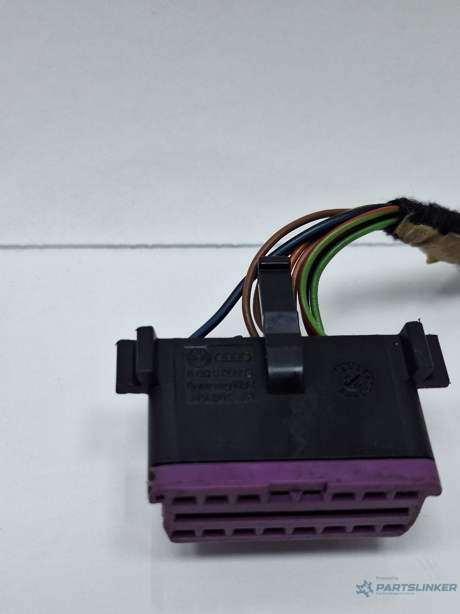 Mufa conector OBD 2 AUDI A4 III Avant 8ED, B7 2004 - 2008 TDI BKE, BRB 8D0972695