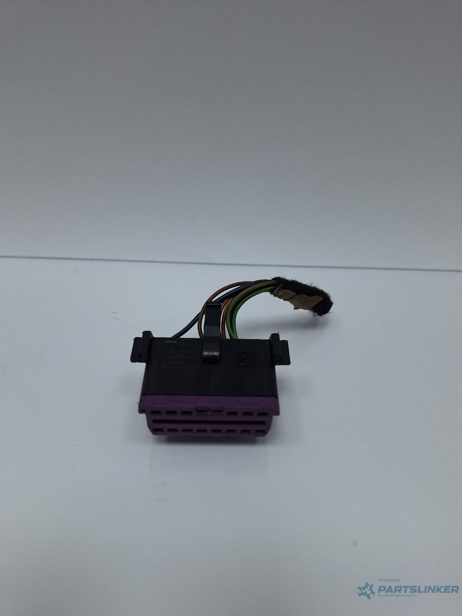 Mufa conector OBD 2 AUDI A4 III Avant 8ED, B7 2004 - 2008 TDI BKE, BRB 8D0972695