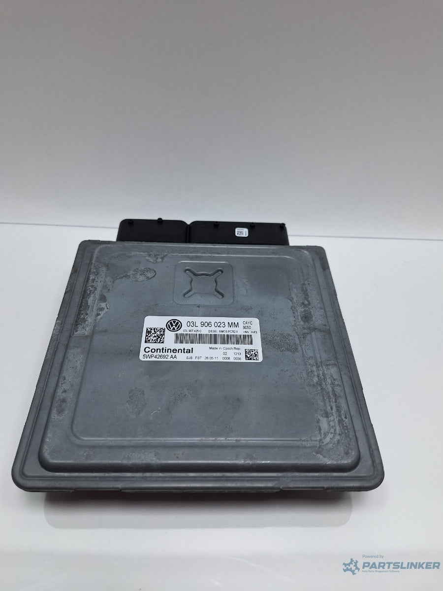 ECU modul/unitate de control motor VOLKSWAGEN GOLF VI 5K1_ 2008 - 2012 TDi BlueMotion CAYC Continental 5WP42692AA 03L906023MM