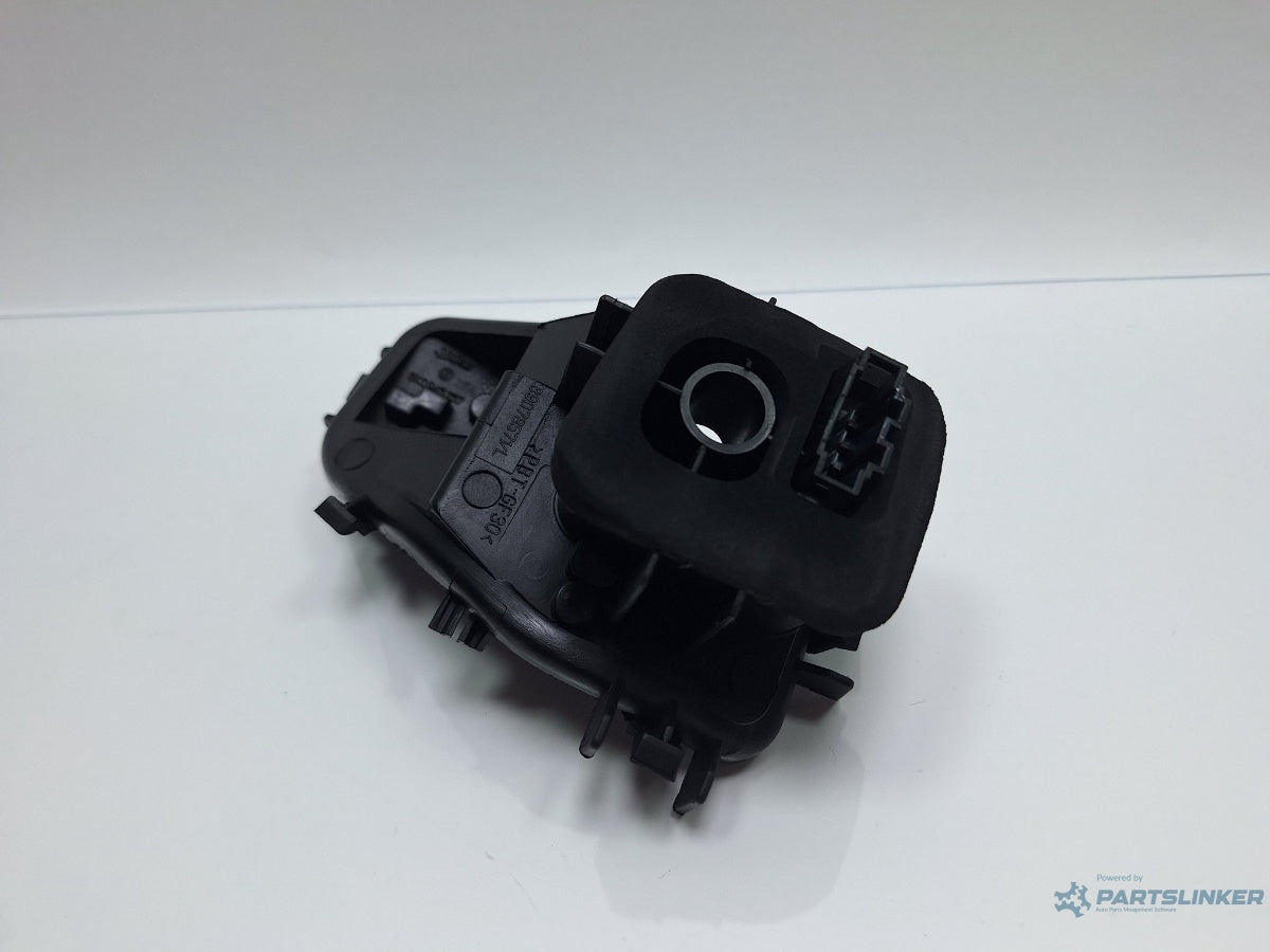 Soclu stop aripa stanga spate VOLKSWAGEN GOLF VI 5K1_ 2008 - 2012 TDi BlueMotion CAYC 5K0945257