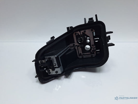 Soclu stop aripa stanga spate VOLKSWAGEN GOLF VI 5K1_ 2008 - 2012 TDi BlueMotion CAYC 5K0945257