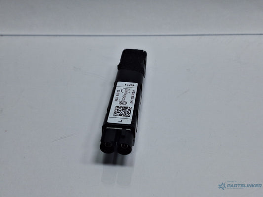 Amplificator antena VOLKSWAGEN GOLF VI 5K1_ 2008 - 2012 TDi BlueMotion CAYC 5K0035552H