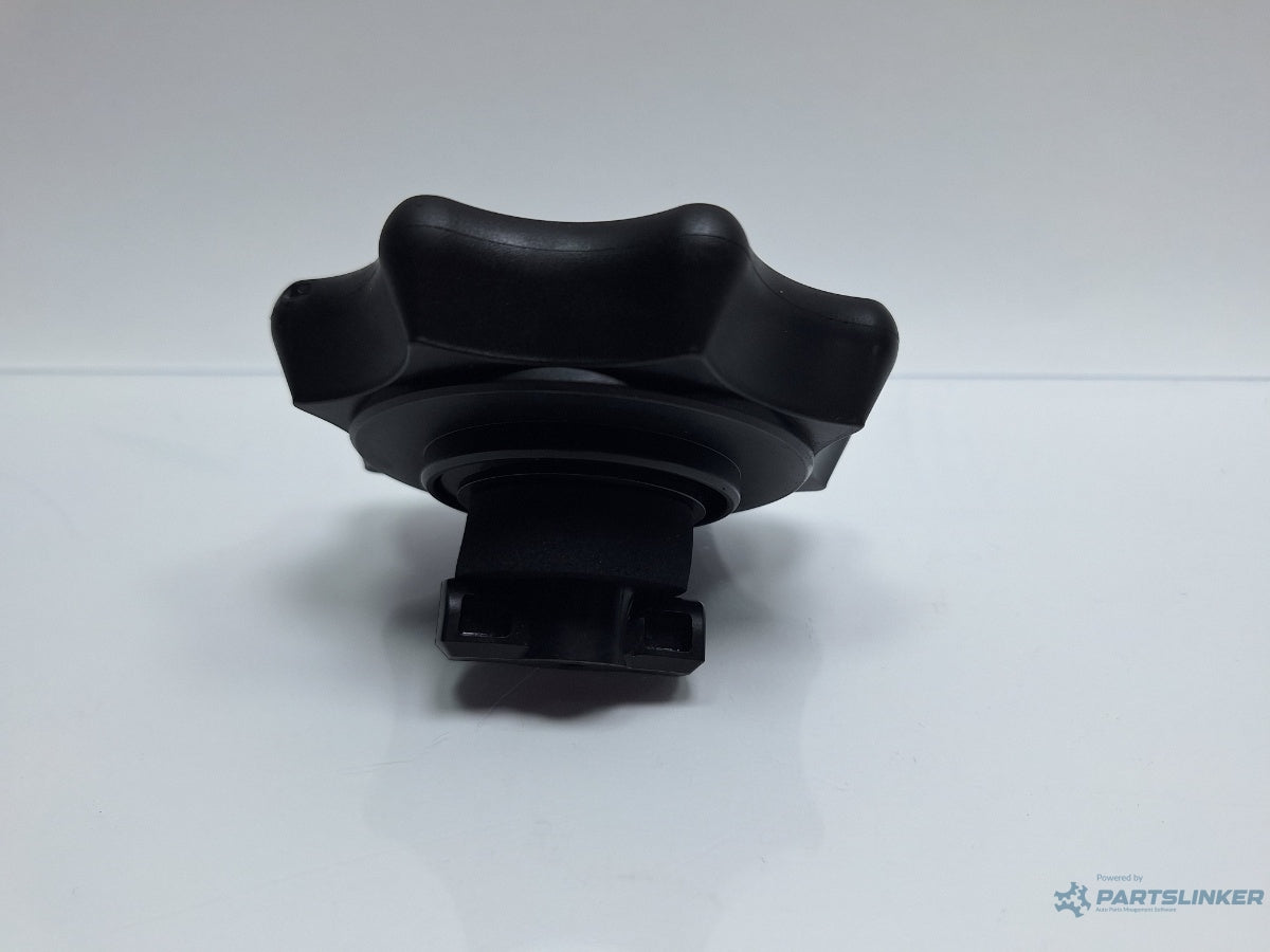 Surub fixare roata de rezerva VOLKSWAGEN GOLF VI 5K1_ 2008 - 2012 TDi BlueMotion CAYC 1K0803899B