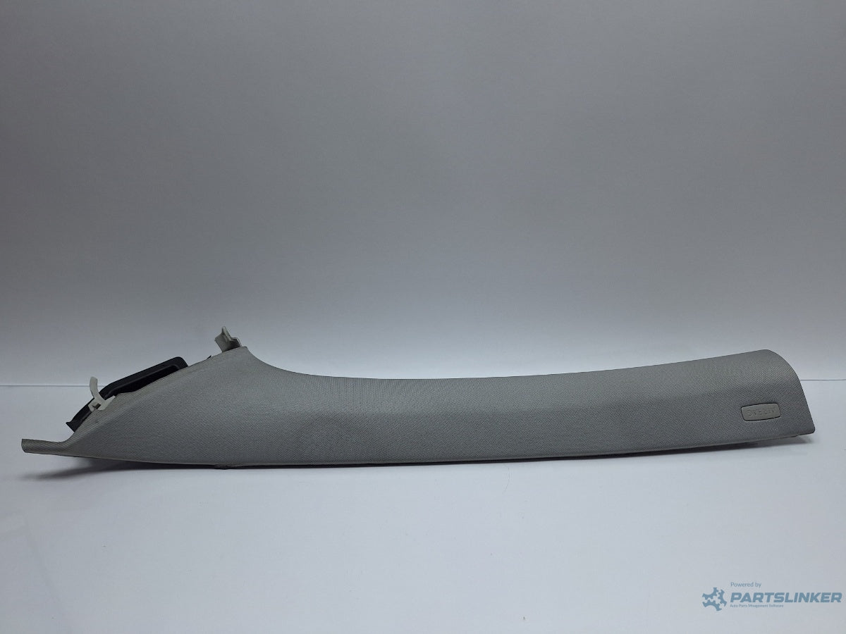 Ornament stalp parbriz stanga VOLKSWAGEN GOLF VI 5K1_ 2008 - 2012 TDi BlueMotion CAYC 5K0867233C