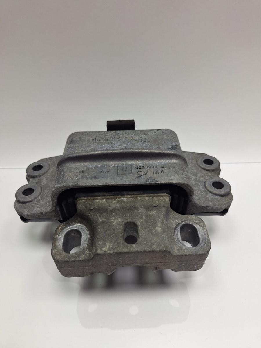Tampon motor VOLKSWAGEN GOLF VI 5K1_ 2011 TDi BlueMotion CAYC 77KW|105HP 2011