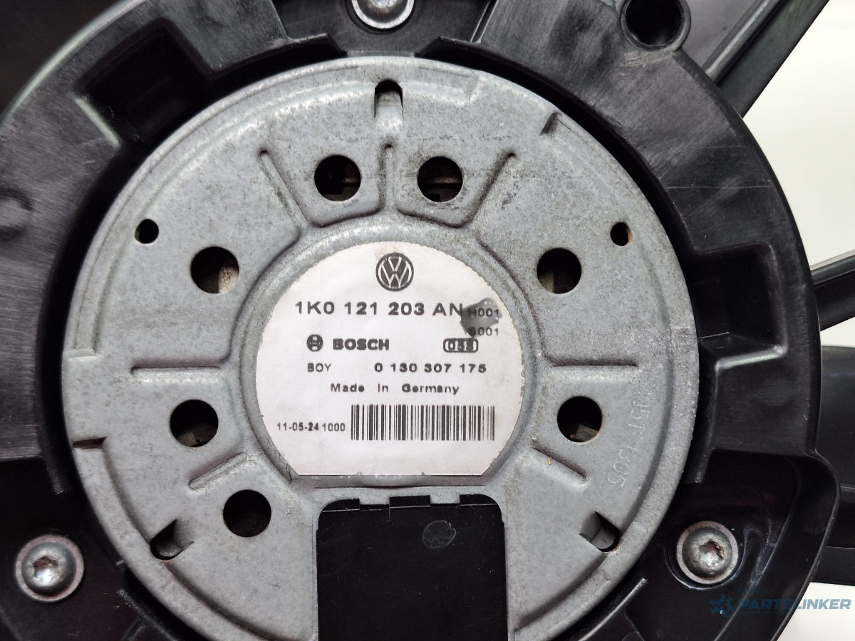 Ventilator electric radiator VOLKSWAGEN GOLF VI 5K1_ 2008 - 2012 TDi BlueMotion CAYC BOSCH 1137328616 1K0121203AN , 1K0121205AF