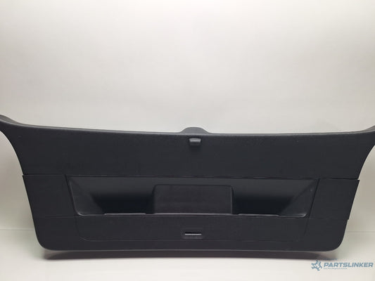 Ornament capac hayon VOLKSWAGEN GOLF VI 5K1_ 2008 - 2012 TDi BlueMotion CAYC 5K6867605