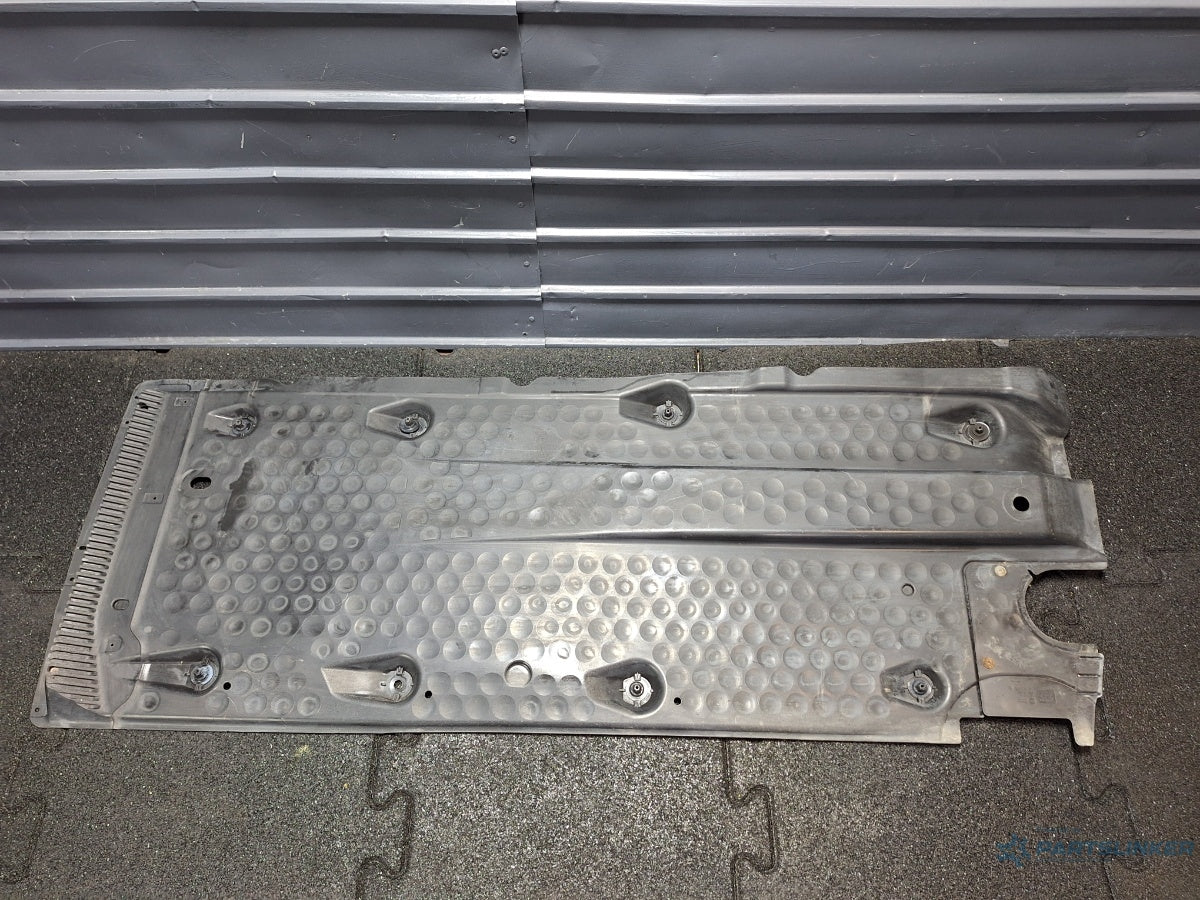 Scut podea stanga VOLKSWAGEN GOLF VI 5K1_ 2008 - 2012 TDi BlueMotion CAYC 1K0825201S