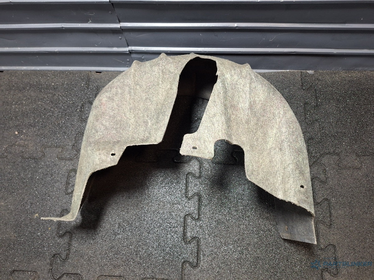 Carenaj roata stanga spate VOLKSWAGEN GOLF VI 5K1_ 2008 - 2012 TDi BlueMotion CAYC 5K0810971C