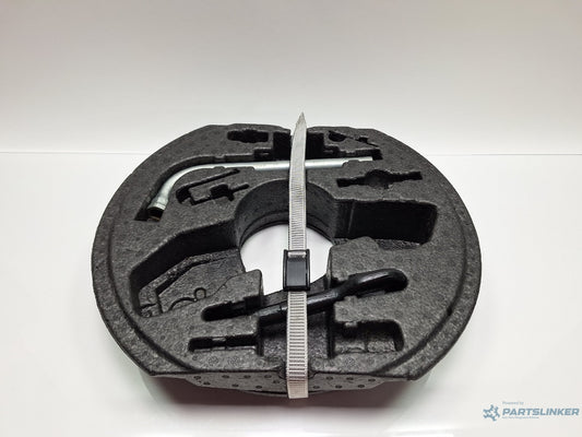 Trusa de scule VOLKSWAGEN GOLF VI 5K1_ 2008 - 2012 TDi BlueMotion CAYC 1K0012115F