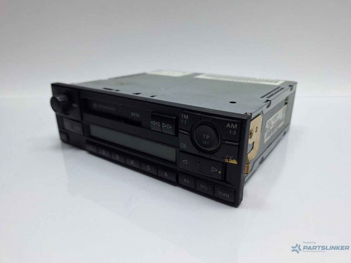 Radio VOLKSWAGEN PASSAT 3B3 2000 - 2005 1.6 1.6 ALZ 1J0035152E
