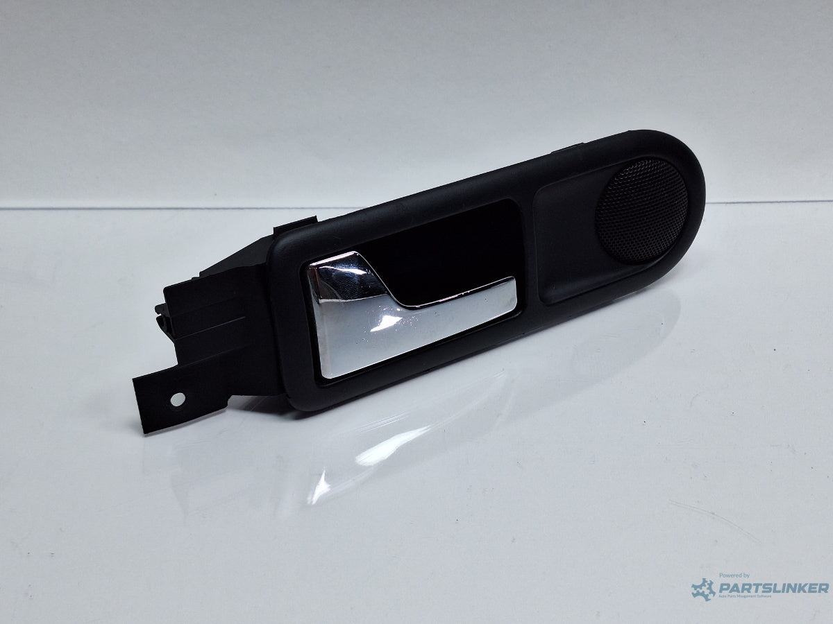 Maner interior usa stanga spate VOLKSWAGEN PASSAT 3B3 2000 - 2005 1.6 1.6 ALZ 3B0839113