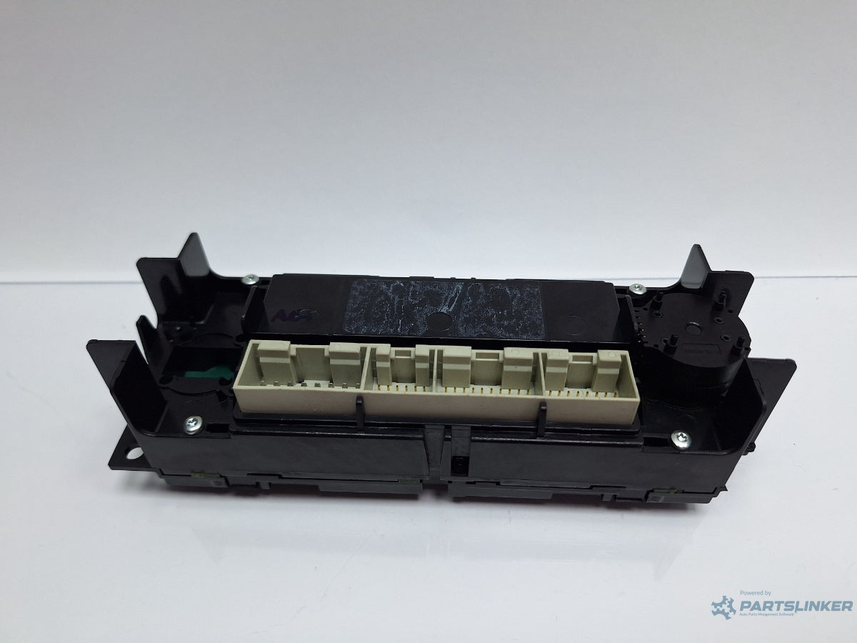 Panou clima VOLKSWAGEN PASSAT 3B3 2000 - 2005 1.6 1.6 ALZ 3B1907044J