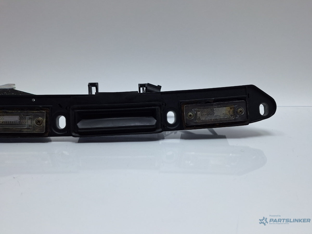 Bara luminoasa numar de inmatriculare portbagaj VOLKSWAGEN PASSAT 3B3 2000 - 2005 1.6 1.6 ALZ 3B5827297