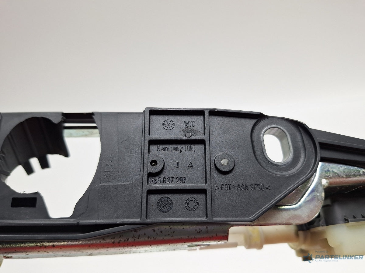 Bara luminoasa numar de inmatriculare portbagaj VOLKSWAGEN PASSAT 3B3 2000 - 2005 1.6 1.6 ALZ 3B5827297