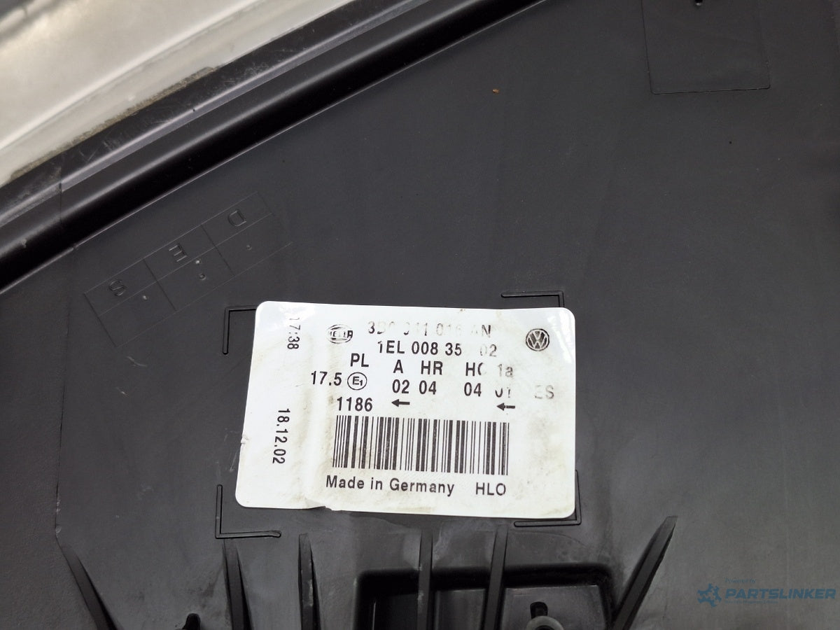 Far halogen dreapta VOLKSWAGEN PASSAT 3B3 2000 - 2005 1.6 1.6 ALZ 3B0941016AN