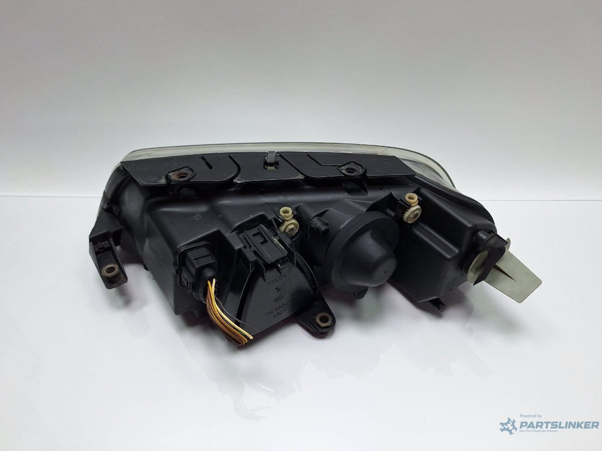 Far halogen dreapta VOLKSWAGEN PASSAT 3B3 2000 - 2005 1.6 1.6 ALZ 3B0941016AN