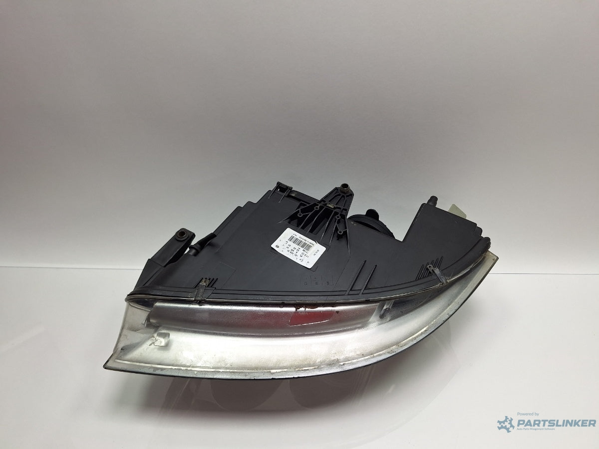 Far halogen dreapta VOLKSWAGEN PASSAT 3B3 2000 - 2005 1.6 1.6 ALZ 3B0941016AN