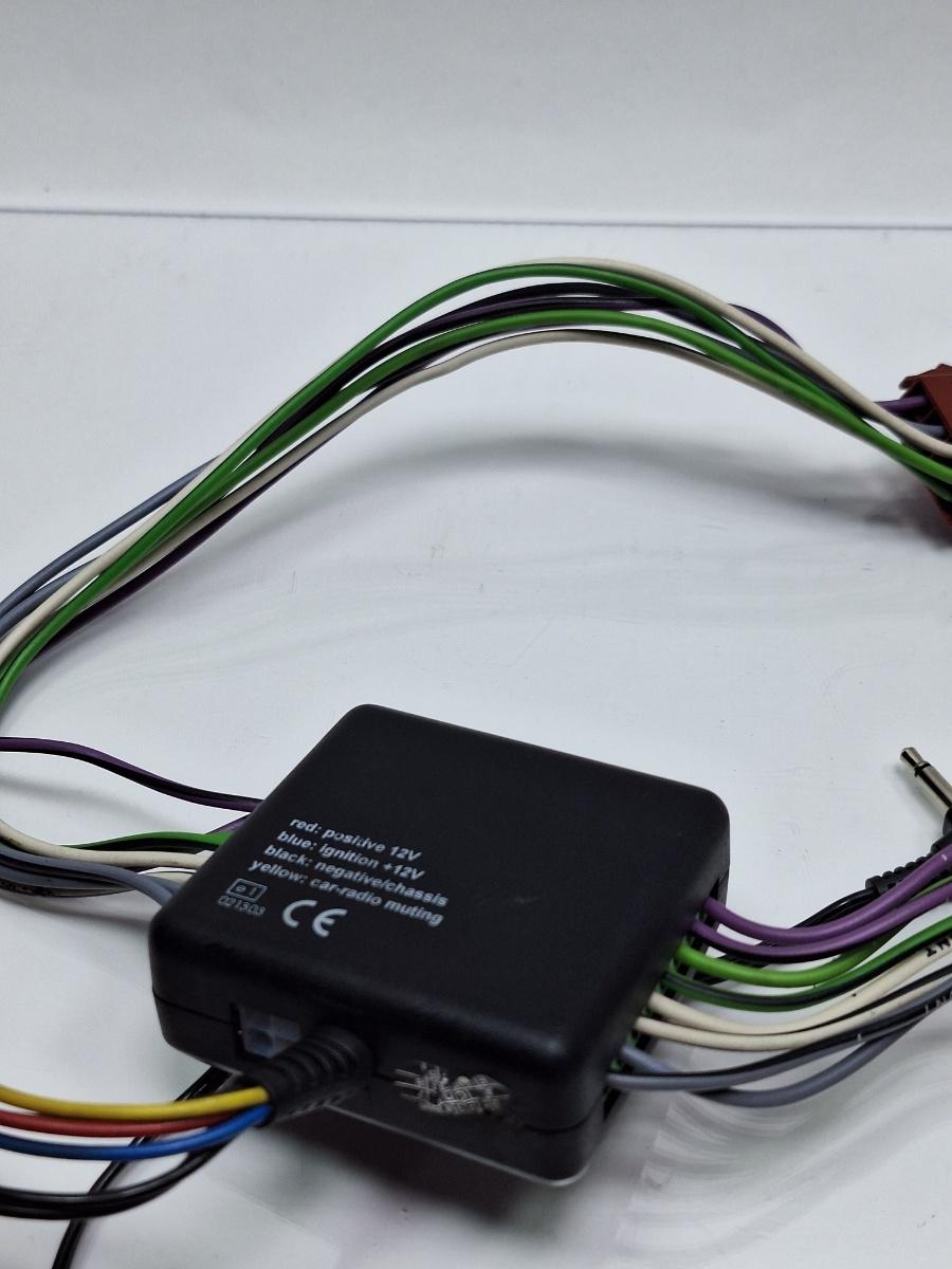 Modul conector AUX VOLKSWAGEN PASSAT 3B3 2000 - 2005 1.6 1.6 ALZ AUX