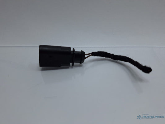 Mufa conector 3 pini VOLKSWAGEN PASSAT 3B3 2000 - 2005 1.6 1.6 ALZ 1J6973803