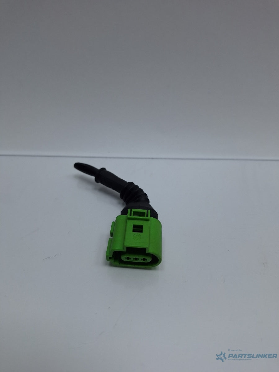 Mufa conector 3 pini VOLKSWAGEN PASSAT 3B3 2000 - 2005 1.6 1.6 ALZ 8E0973703B
