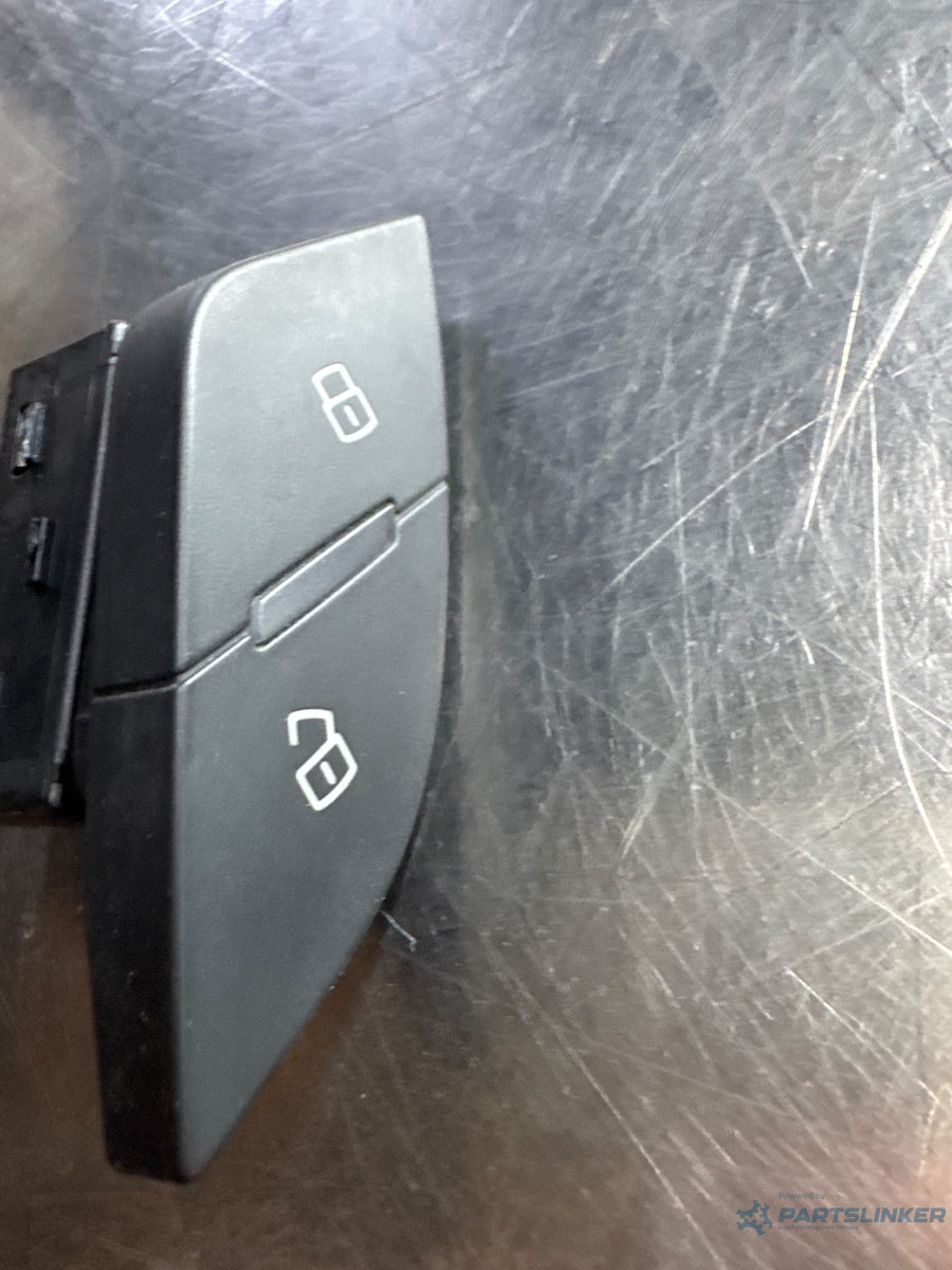 Buton blocare portiere AUDI A3 Sportback 8VA, 8VF 2012 - > TDI CLHA 8V1962107