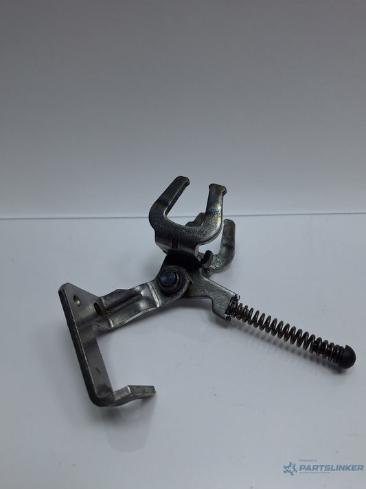 Furca selector marsarier VOLKSWAGEN CADDY III Estate 2KB, 2KJ, 2CB, 2CJ 2004 - 2015 TDI BJB, BLS 0A4311521A