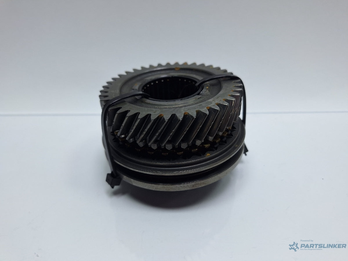 Pinion treapta a 5-a VOLKSWAGEN CADDY III Estate 2KB, 2KJ, 2CB, 2CJ 2004 - 2015 TDI BJB, BLS 02A311158AE , 02J311241D