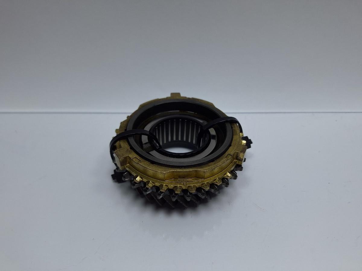 Pinion treapta a 4-a VOLKSWAGEN CADDY III Estate 2KB, 2KJ, 2CB, 2CJ 2004 - 2015 TDI BJB, BLS 0A4311351B , 02A311145BG