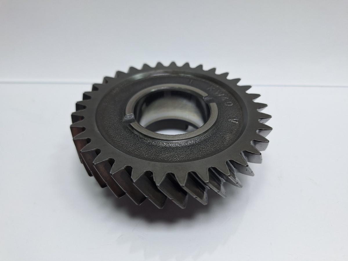 Pinion treapta a 2-a VOLKSWAGEN CADDY III Estate 2KB, 2KJ, 2CB, 2CJ 2004 - 2015 TDI BJB, BLS 02J311261Q