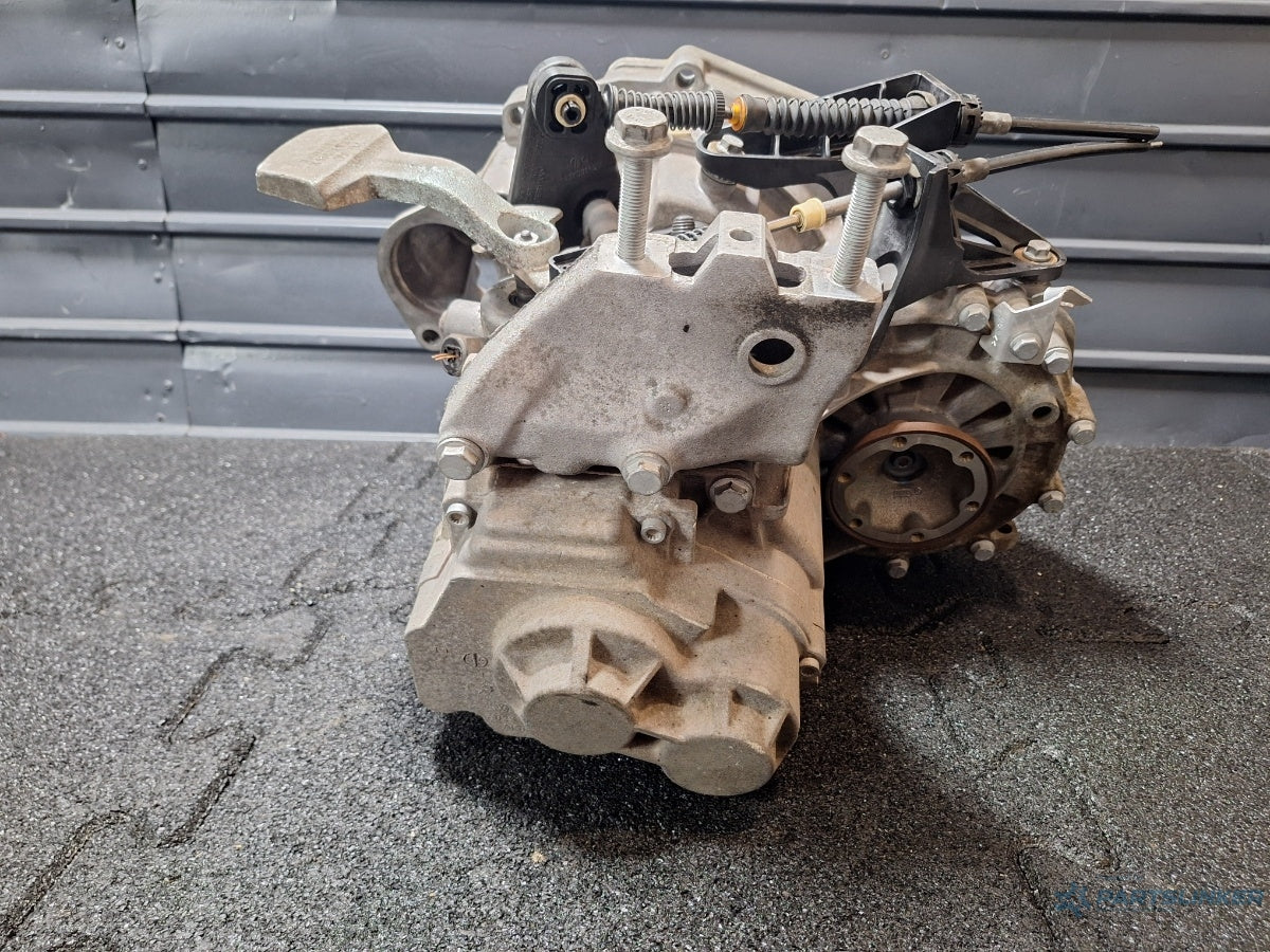 Cutie de viteze manuala 6 trepte 1.4 TSI CAXA CAXC SKODA OCTAVIA  SEAT LEON II,  AUDI A3 , GOLF VI  2009 - 2013  VOLKSWAGEN  5K1_ 2008 - 2012