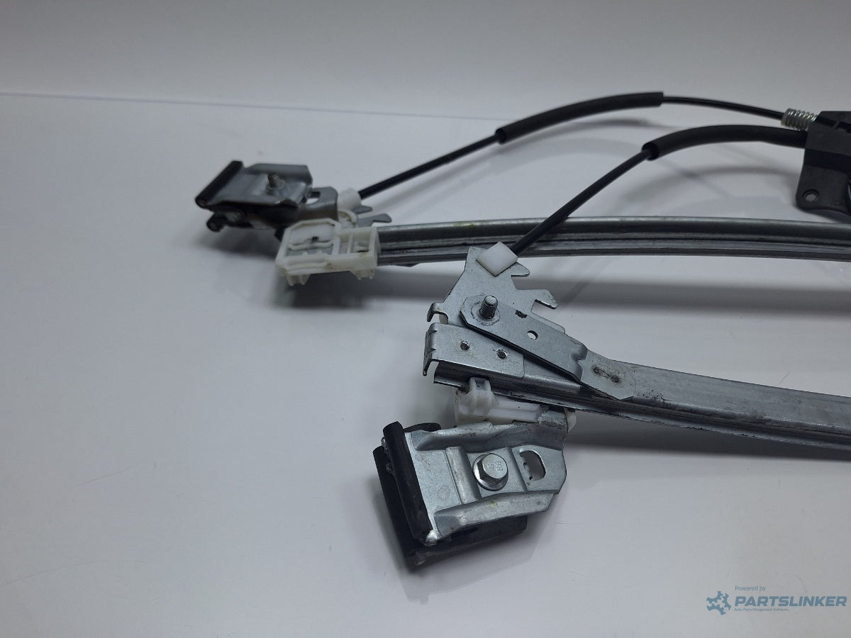 Macara geam dreapta fata VOLKSWAGEN PASSAT 3B3 2000 - 2005 1.6 1.6 ALZ 3B4837756D