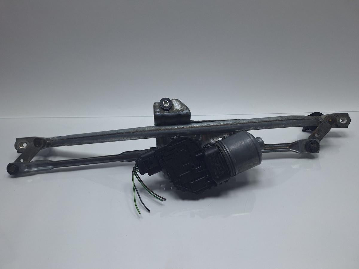 Ansamblu stergatoare VOLKSWAGEN PASSAT 3B3 2000 - 2005 1.6 1.6 ALZ BOSCH 0390241528 3B1955113D , 8D1955605B