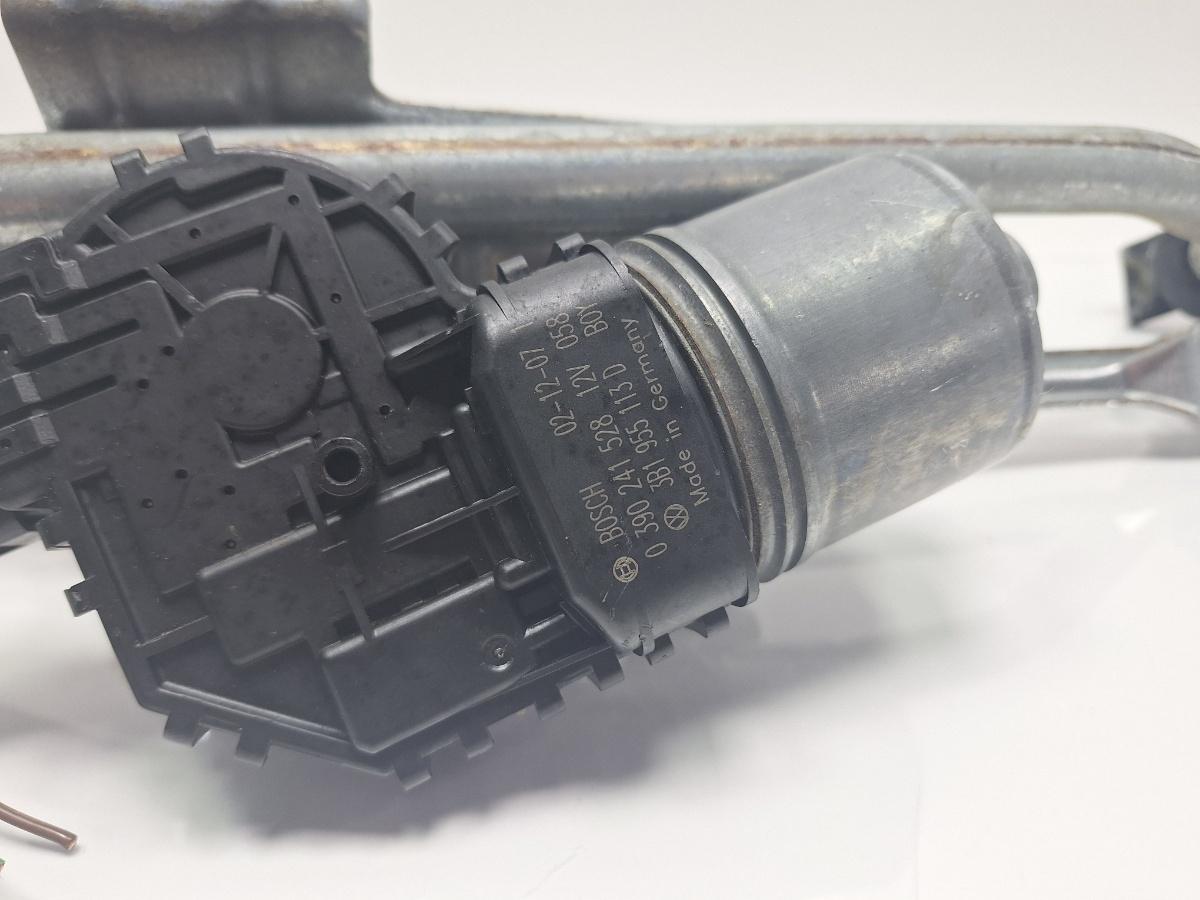 Ansamblu stergatoare VOLKSWAGEN PASSAT 3B3 2000 - 2005 1.6 1.6 ALZ BOSCH 0390241528 3B1955113D , 8D1955605B