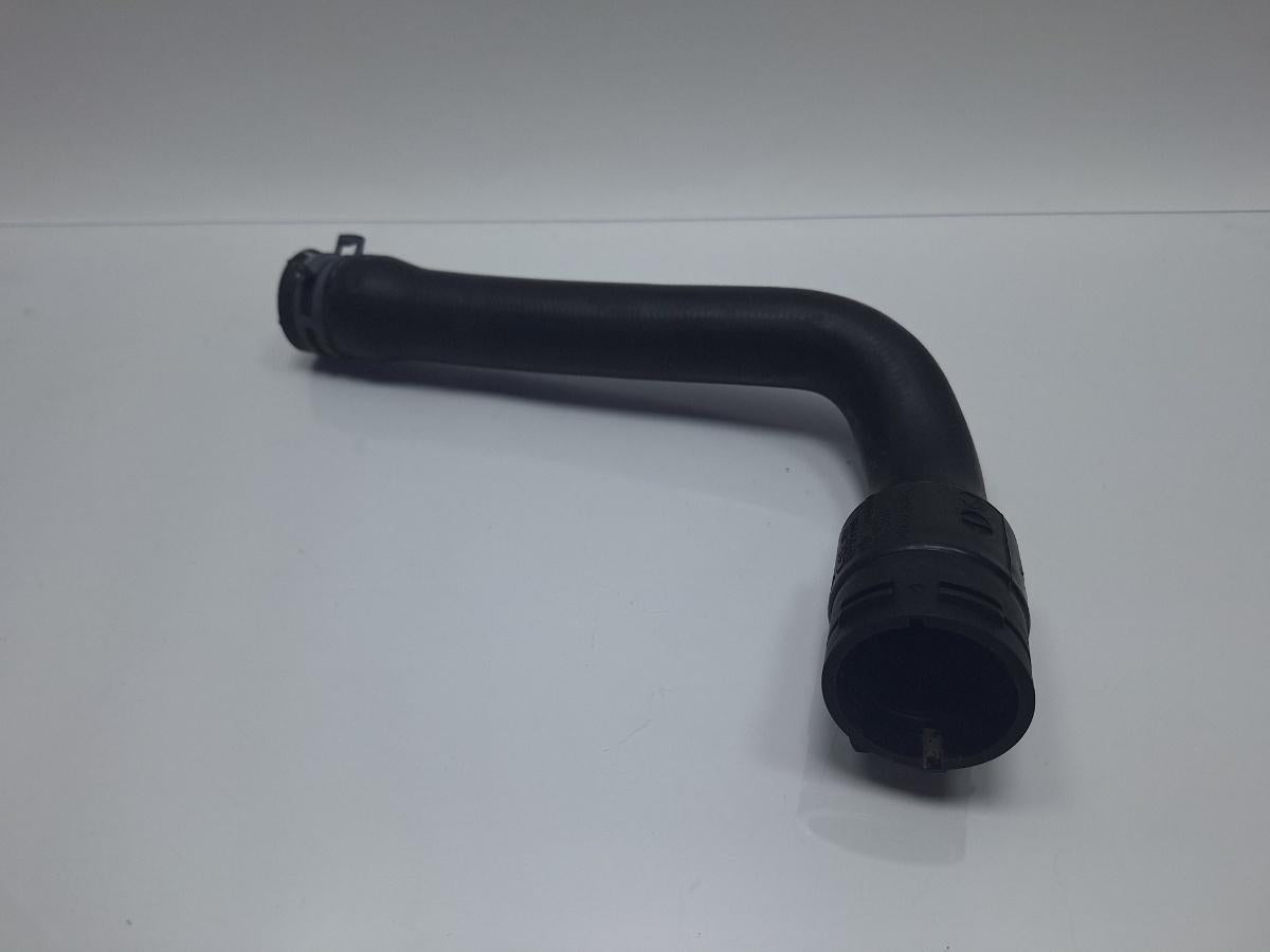 Furtun apa VOLKSWAGEN PASSAT 3B3 2000 - 2005 1.6 1.6 ALZ 8D0121101K