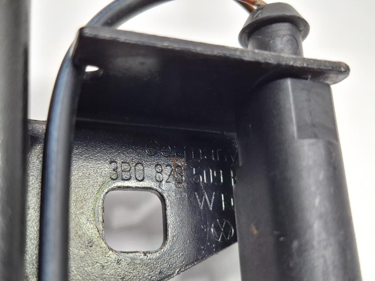 Broasca capota VOLKSWAGEN PASSAT 3B3 2000 - 2005 1.6 1.6 ALZ 3B0823509AB