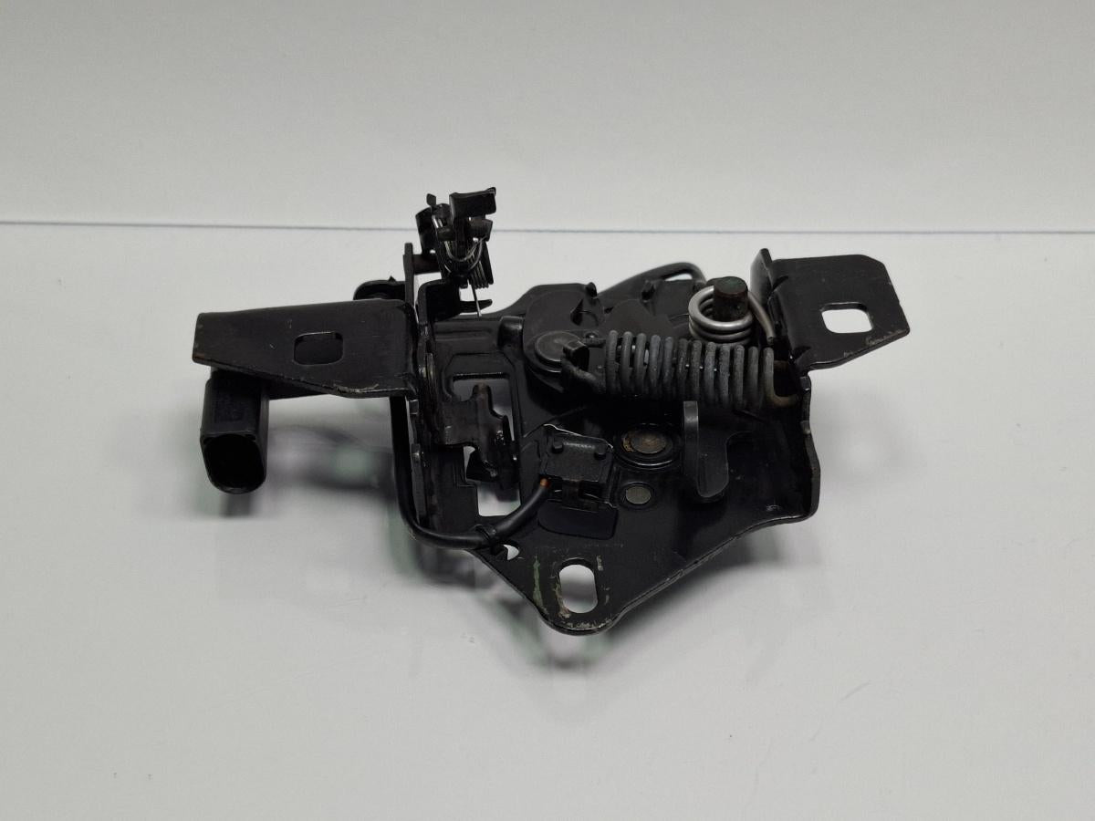 Broasca capota VOLKSWAGEN PASSAT 3B3 2000 - 2005 1.6 1.6 ALZ 3B0823509AB