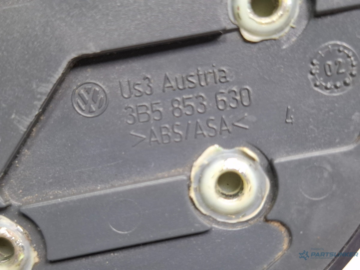 Emblema portbagaj VOLKSWAGEN PASSAT 3B3 2000 - 2005 1.6 1.6 ALZ 3B5853630